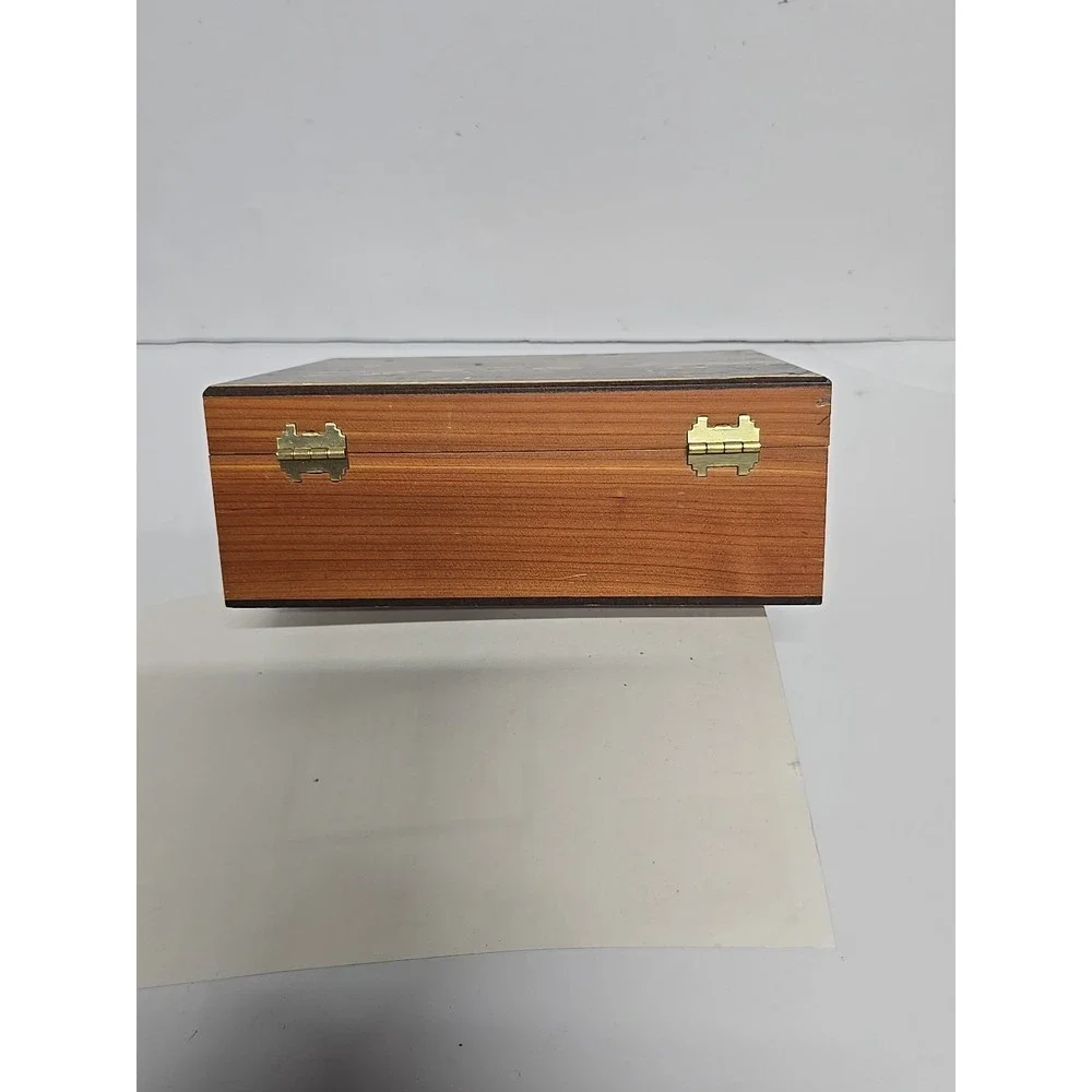 Vtg Deer Picture‎ Cedar Jewelry Box Mule Deer Picture Trinket A.T. Cox Hunter